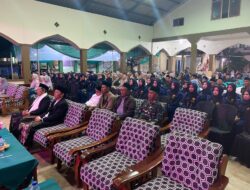 Babinsa Songgon Dukung Yudisium ke-32 Ponpes Darurridwan