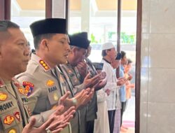 Polresta Banyuwangi Gelar Sholat Ghaib untuk Korban KMP Tunu Pratama Jaya
