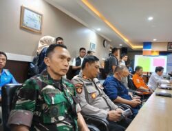 Danramil Kalipuro Hadiri Press Room Penanganan Kecelakaan KMP Tunu Pratama Jaya di ASDP Ketapang