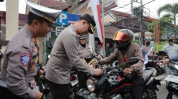 Serentak Dimulai Hari Ini, Operasi Patuh Semeru 2025: Polres Jember Gelar Pasukan