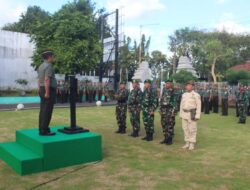 Kodim 0825/Banyuwangi Gelar Upacara Bendera 17-an Sekaligus Lepas Dua Personel Purna Tugas
