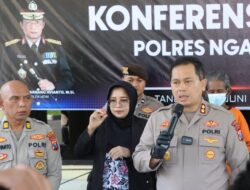 Polres Nganjuk Ungkap Jaringan Narkoba Sita 17 Ribu Pil LL dan Puluhan Gram Sabu