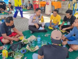 Ngopi Bareng Sopir, Polisi Sosialisasikan Operasi Patuh Semeru dan ODOL di Banyuwangi