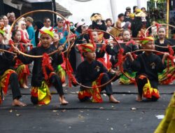 Peringati Hari Anak Nasional, Banyuwangi Gelar Festival Permainan Tradisional untuk Bangun Karakter Anak