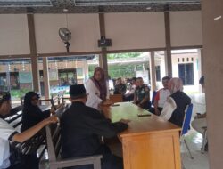 Evaluasi Penyaluran Bantuan Pangan Di Desa Sumbersari, Koramil 0825/08 Srono Turut Berperan Aktif