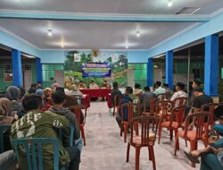 Babinsa Koramil 0825/20 Songgon Produktif Hadiri Musdes Khusus Penetapan Keluarga Penerima Manfaat BLT-DD Desa Bangunsari