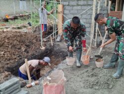 TNI dan Warga Kompak Bangun MCK di Kesilir, Wujudkan Hidup Sehat Lewat TMMD 125