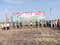 Dukung Ketahanan Pangan, Polres Lamongan Tanam Jagung di Desa Kedali