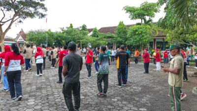 Koramil Purwoharjo Ikuti Senam Bersama Forkopimka untuk Jalin Sinergi Lintas Instansi