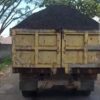 Warga Keluhkan Truk Pengangkut Pasir Tak Berterpal di Kecamatan Singojuruh