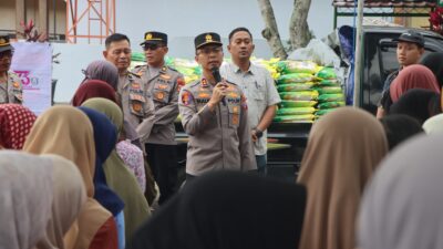 Jaga Stabilitas Harga, Polres Trenggalek Gandeng Bulog Gelar Pasar Beras Murah