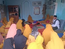 Serka Suin Bintal Korem 083/Bdj Pimpin Pengajian Ibu-Ibu di Desa Kesilir, Satgas TMMD ke-125 Ta. 2025