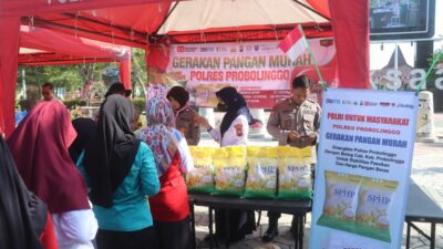 Polres Probolinggo Bersama Bulog Gelar Pasar Murah, Siapkan 44 Ton Beras di Hari Juang Polri