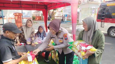 Gerakan Pangan Murah, Polresta Banyuwangi dan Bulog Telah Gelontorkan 202 Ton Beras SPHP untuk Warga