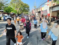 Warga Jagalan Rogojampi Gelar Jalan Sehat Meriah Peringati HUT ke-80 RI