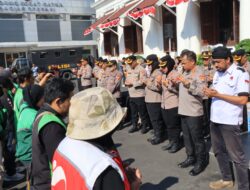 Polrestabes Surabaya dan Ratusan Ojol Doa Bersama: Harmoni untuk Alm Affan Kurniawan