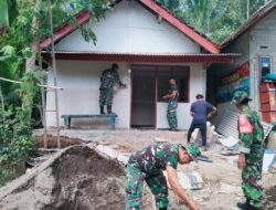Babinsa Koramil 0825/20 Songgon Lanjutkan Program Renovasi Rutilahu Bersama Masyarakat Desa Bangunsari