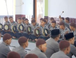 Teladani Akhlak Rasulullah, SPN Polda Jatim Gelar Peringatan Maulid Nabi