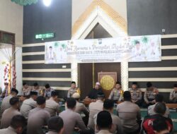Khidmat, Polresta Banyuwangi Peringati Maulid Nabi Muhammad SAW di Masjid Roudhotul Jannah