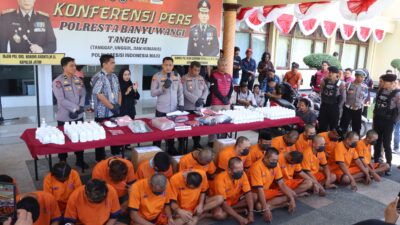 Polresta Banyuwangi Bekuk 43 Tersangka, Sita 150 Gram Sabu dan 159 Ribu Pil Okerbaya