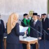 Pelantikan di Tempat Sampah, Dari Pelayan Menjadi Cermin Birokrasi Banyuwangi