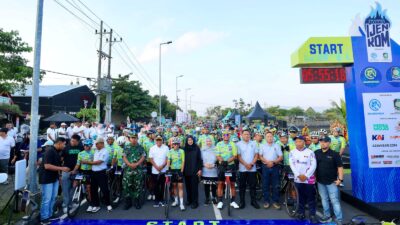 394 Pesepeda Meriahkan Banyuwangi Bluefire Ijen KOM 2025