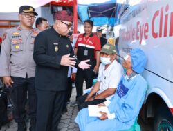 Ratusan Warga Ikuti Operasi Katarak Gratis di Banyuwangi