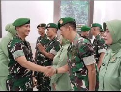 Dandim 0825/Banyuwangi Pimpin Upacara Kenaikan Pangkat Prajurit