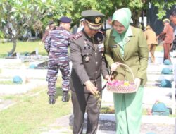 Dandim 0825/Banyuwangi Ikuti Ziarah Nasional HUT TNI ke-80 di TMP Wisma Raga Satria