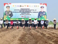 Kapolda Jatim Pimpin Penanaman Jagung Serentak Kwartal IV di Mojokerto Pakai Benih Eco Bhayangkara
