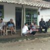 Babinsa Barurejo Laksanakan Komsos dengan Warga Desa Binaan