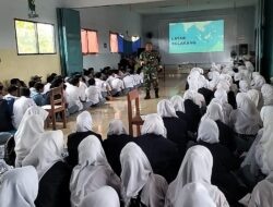 Pembinaan Wawasan Kebangsaan di SMA PGRI 10 Glenmore