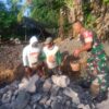 BABINSA DESA PURWOHARJO GOTONG ROYONG BERSAMA WARGA BANGUN DRAINASE
