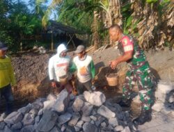 BABINSA DESA PURWOHARJO GOTONG ROYONG BERSAMA WARGA BANGUN DRAINASE