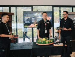 Syukuran Pembukaan The Rift, Bar Modern Rustic dengan Pemandangan Memukau