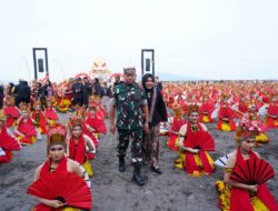 Selendang Sang Gandrung” Menyatukan Rasa dan Semangat Budaya Banyuwangi