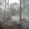 Kebakaran di Pabrik Triplek Glenmore, Kerugian Ditaksir  Capai Rp300 Juta