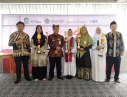 Guru dan Siswa Madrasah Borong Juara Liga Puisi Radar Banyuwangi 2025