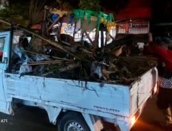 DLH Banyuwangi Sisir Sampah Pascabanjir, Pastikan sepanjang jalan bersih dari sampah