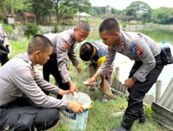 Siswa Diktukba SPN Polda Jatim Edukasi Budidaya Bandeng dan Jamur di Gresik