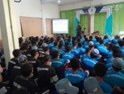 Koramil Pesanggaran Memberikan Latihan Dasar Kepemimpinan Siswa dan Wawasan Kebangsaan.