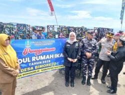 Lanal Banyuwangi Dukung Penenggelaman Rumah Ikan di Bimorejo untuk Pemulihan Ekosistem Laut