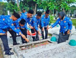 Sambut HUT Korpri ke-54, ASN Polda Jatim Ziarah ke TMP