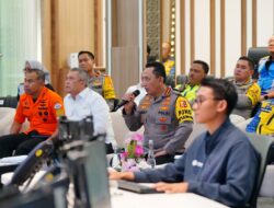 Kapolri Tinjau Pos Command Center, Pastikan Arus Mudik Berjalan Aman dan Nyaman