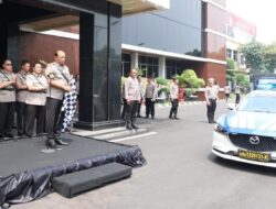 Polda Jatim Berangkatkan Bantuan Kemanusiaan untuk Korban Banjir dan Longsor di Sumatera