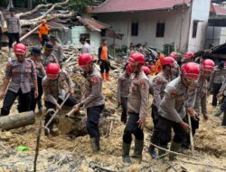 Den Perintis Korsabhara Baharkam Polri, Kerahkan 100 Personel Pengamanan dan Evakuasi Longsor di Sibolga