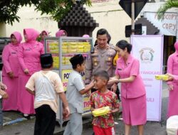 Jajaran Polresta Sidoarjo Bersama Bhayangkari Awali Tahun Dengan Aksi Sosial