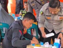 Dari Posko hingga Pintu Rumah, Polri Hadir Pastikan Layanan Kesehatan Warga Terdampak Bencana di Kala Segi Aceh Tengah