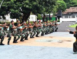 Asah Ketangkasan Prajurit, Kodim 0825/Banyuwangi Gelar Latihan Pencak Silat Militer
