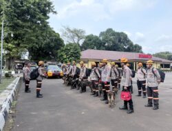 Den K9 SAR Ditpolsatwa Korsabhara Baharkam Polri Siap Perkuat Penanganan Bencana Longsor di Cisarua, Bandung Barat